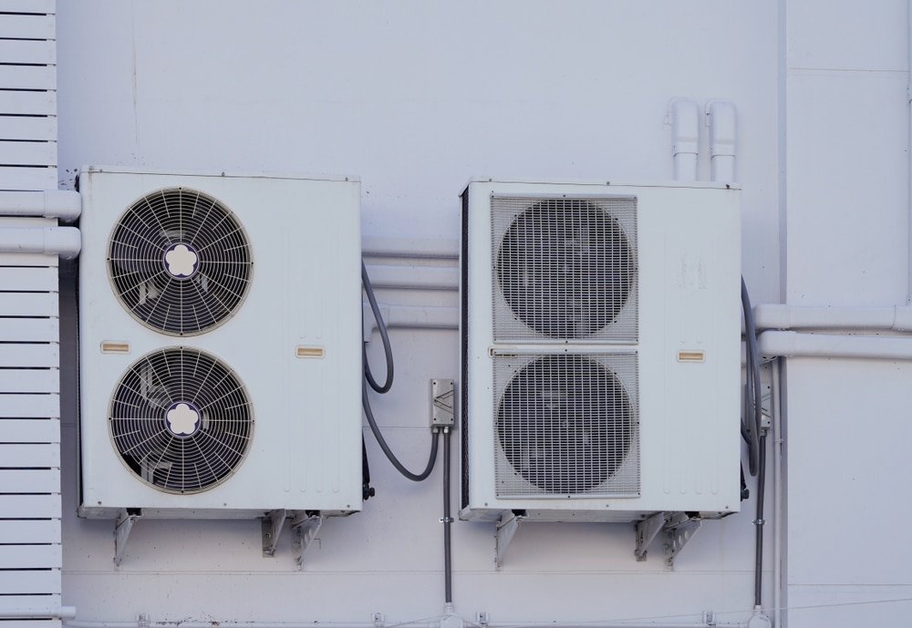 Pompe à chaleur extérieure pour climatisation et chauffage domestique